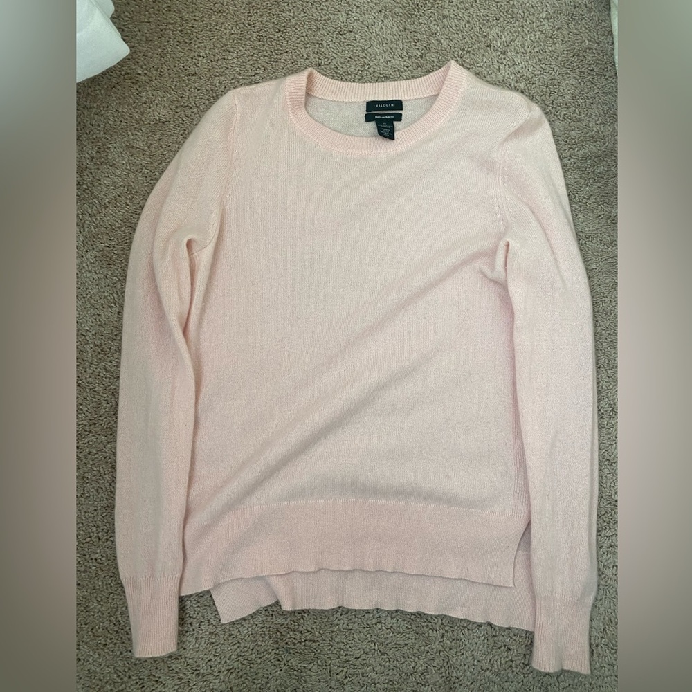 Women’s cashmere sweater